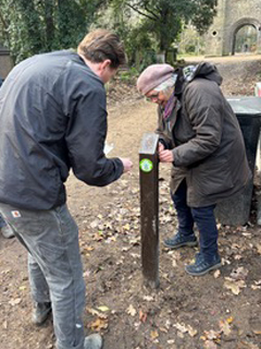 CR12 New way marks in Abney Cemetery