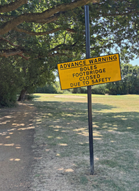 CR8 Warning notice about bridge closure